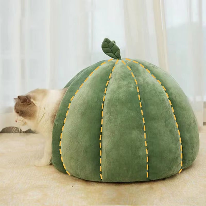 Cat Beds Thickened Enclosed Pet Cat House Bed Pumpkin Cat Hideaway Winter Supplies for Kittens Small Dogs Pets